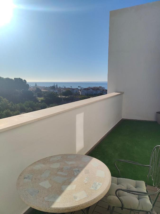Atico Con Piscina, Golf, Vistas Al Mar Apartment Torre de Benagalbon Bagian luar foto
