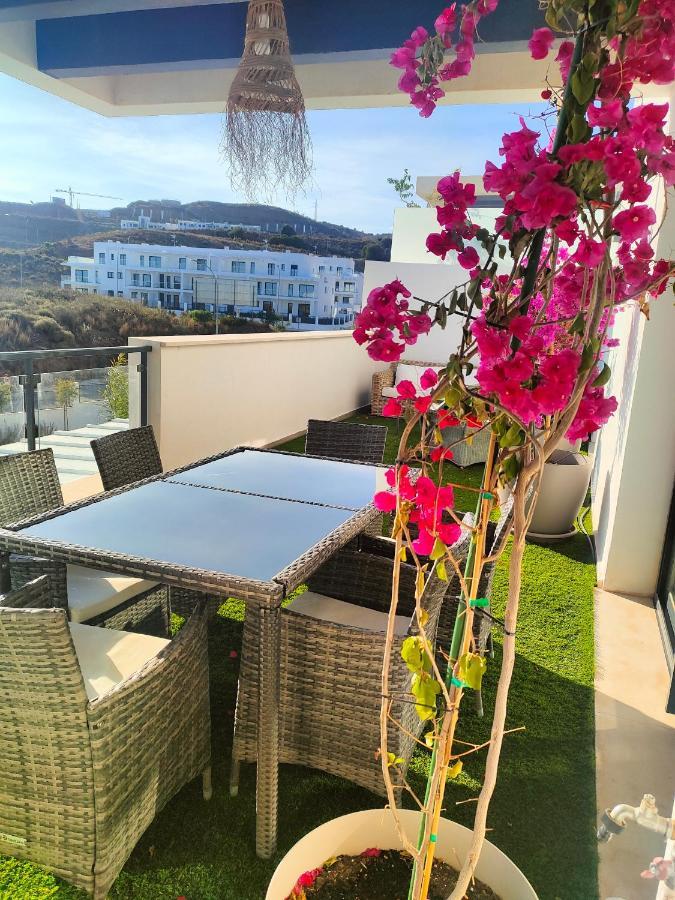 Atico Con Piscina, Golf, Vistas Al Mar Apartment Torre de Benagalbon Bagian luar foto
