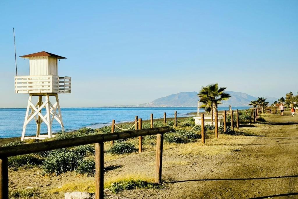 Atico Con Piscina, Golf, Vistas Al Mar Apartment Torre de Benagalbon Bagian luar foto